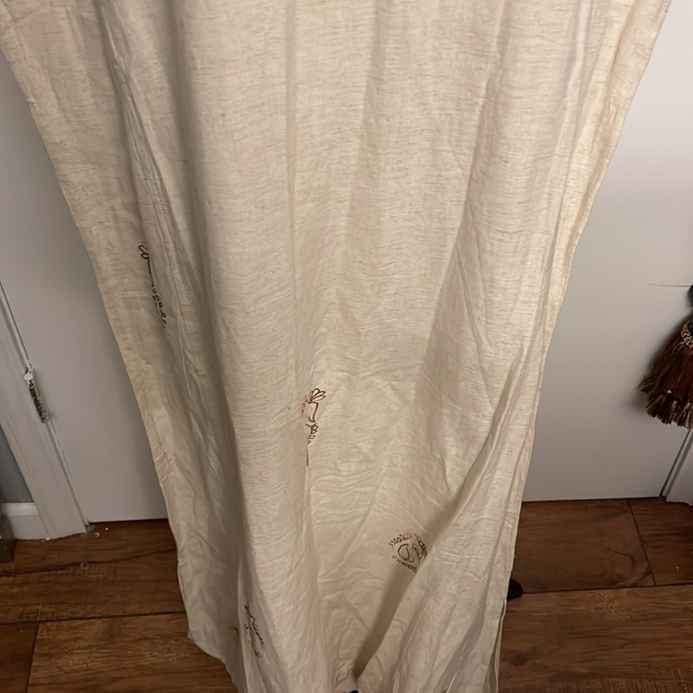 Dress - Picture 3 of 7